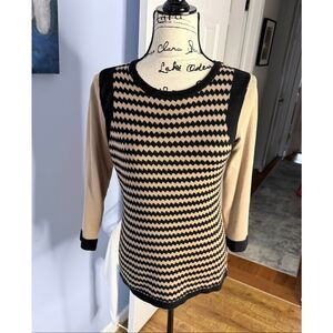 The Limited Women's Size Medium 3/4 Sleeve Black Tan Chevron Print Blouse Top